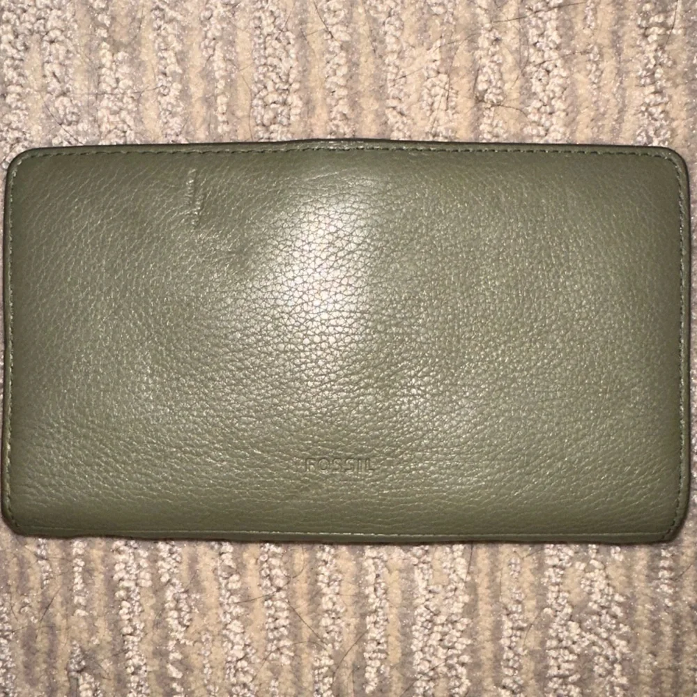 Fossil Green Wallet